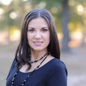 Meet your Posher, Iana